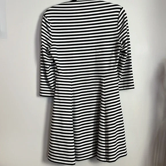 Kate Spade Brook Street black and white striped 3/4 sleeved dress size medium - Picture 4 of 10